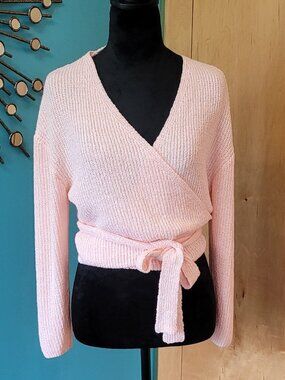 EUC!| Divided by H&M Short Rib-Knit Wrapover Cardigan | Light Pink | Size Large